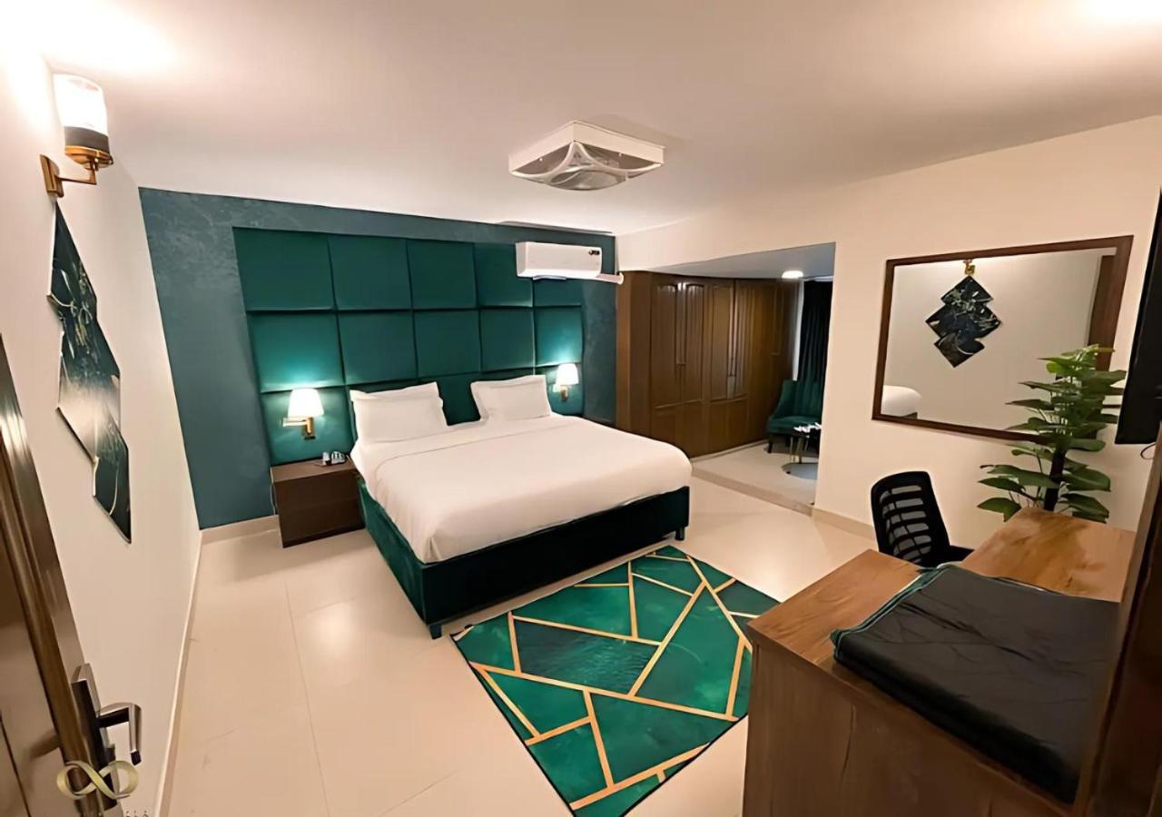 Infinity Villa Exclusive Islamabad Bagian luar foto
